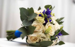 Steve's Flower offers wedding flowers and consultation