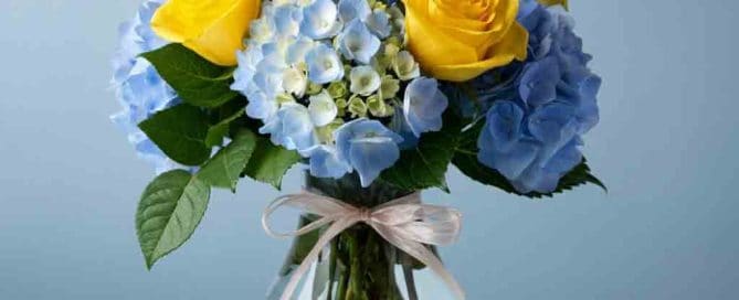 Summer Flower arrangement with Roses and Hydrangea